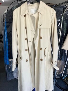 Banana Republic Vintage Cream Double-Breasted Trench Coat